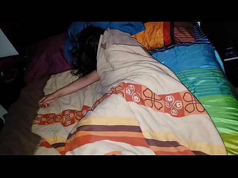 ❤️ Fiul vitreg care își ceartă tânăra mamă vitregă în timp ce ea doarme. ❌ at porn ro.porno-negrov.ru ❌❤